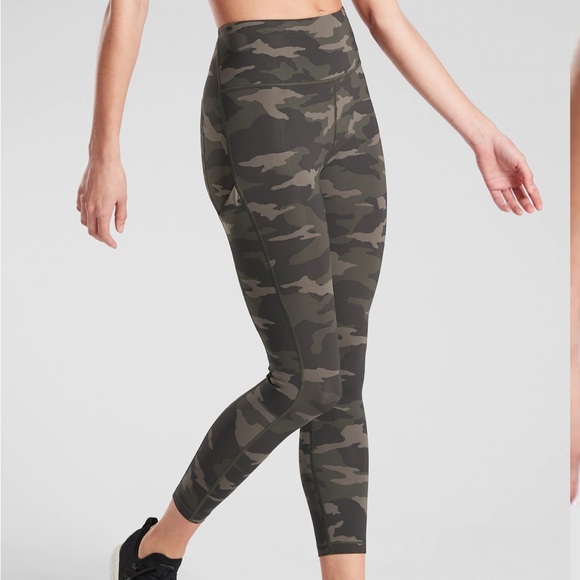 Athleta Camo 7/8 Tight - Picture 2 of 10
